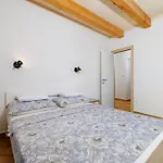 House Maja Feriehus Skrbčići