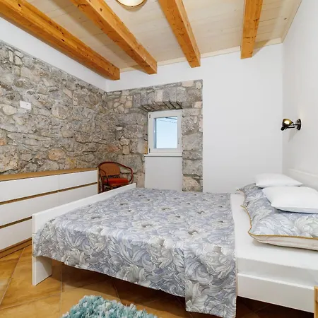 House Maja Semesterbostad