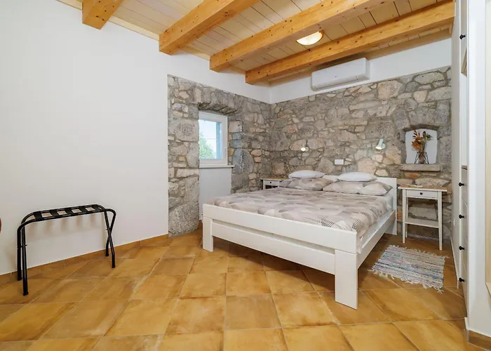 House Maja Vakantiehuis Skrbčići