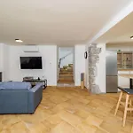 펜션 House Maja Skrbčići