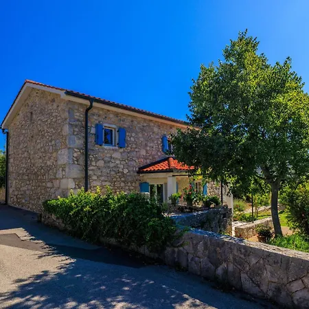 Prázdninový dům House Maja *